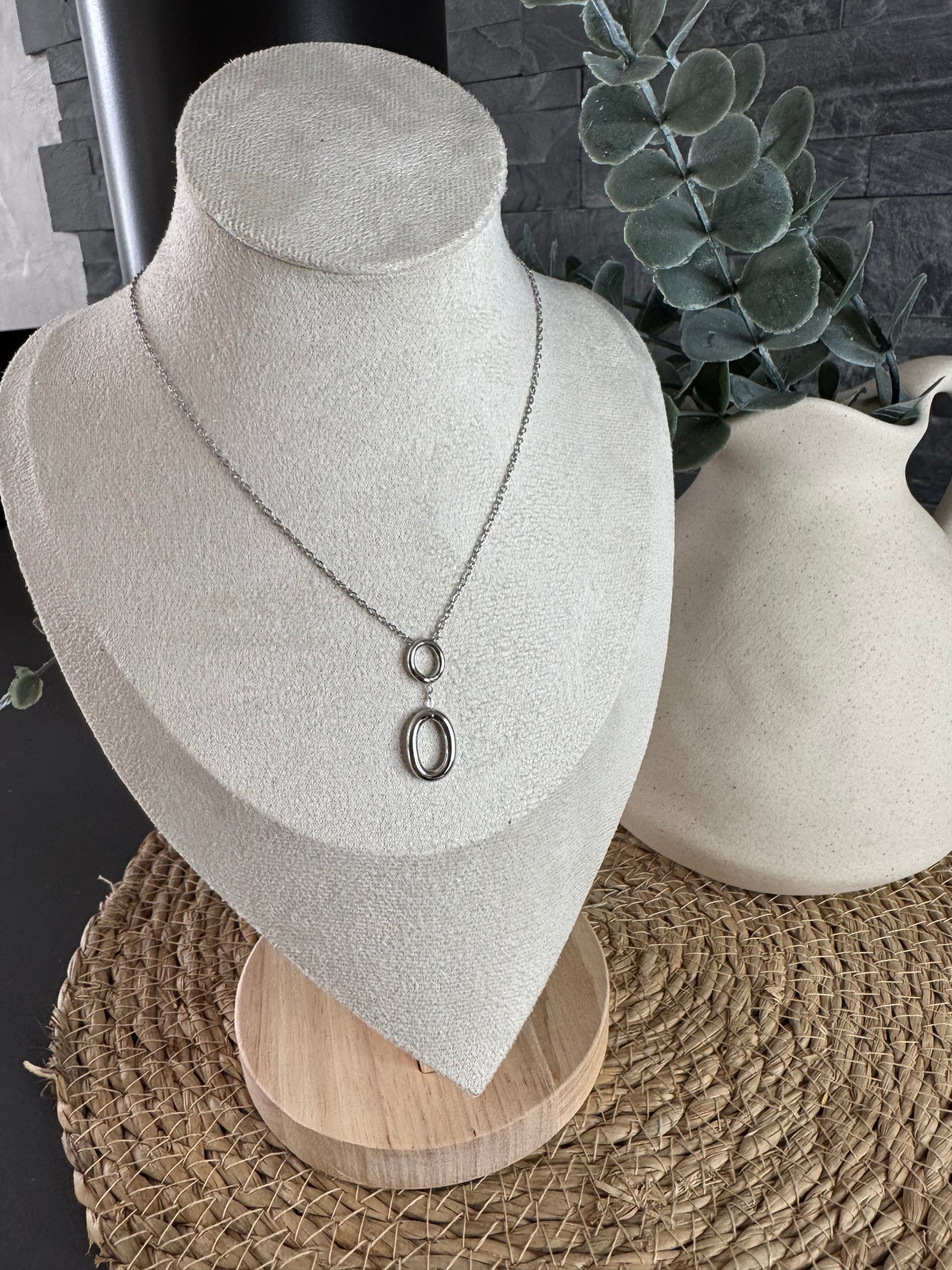 Collier goutte argenté