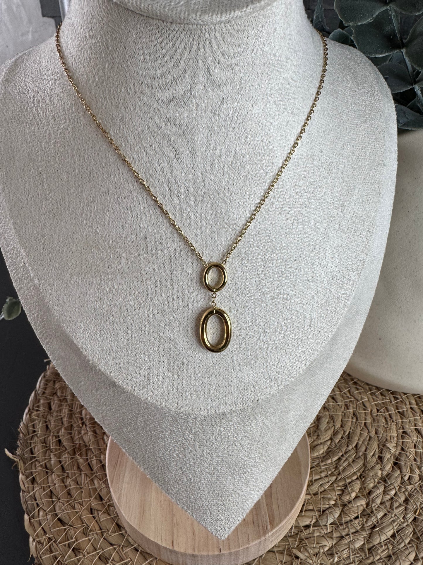 Collier goutte d’or