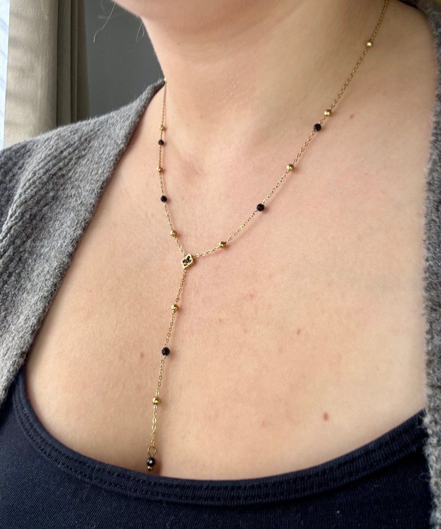 Collier cravate nuit d’or